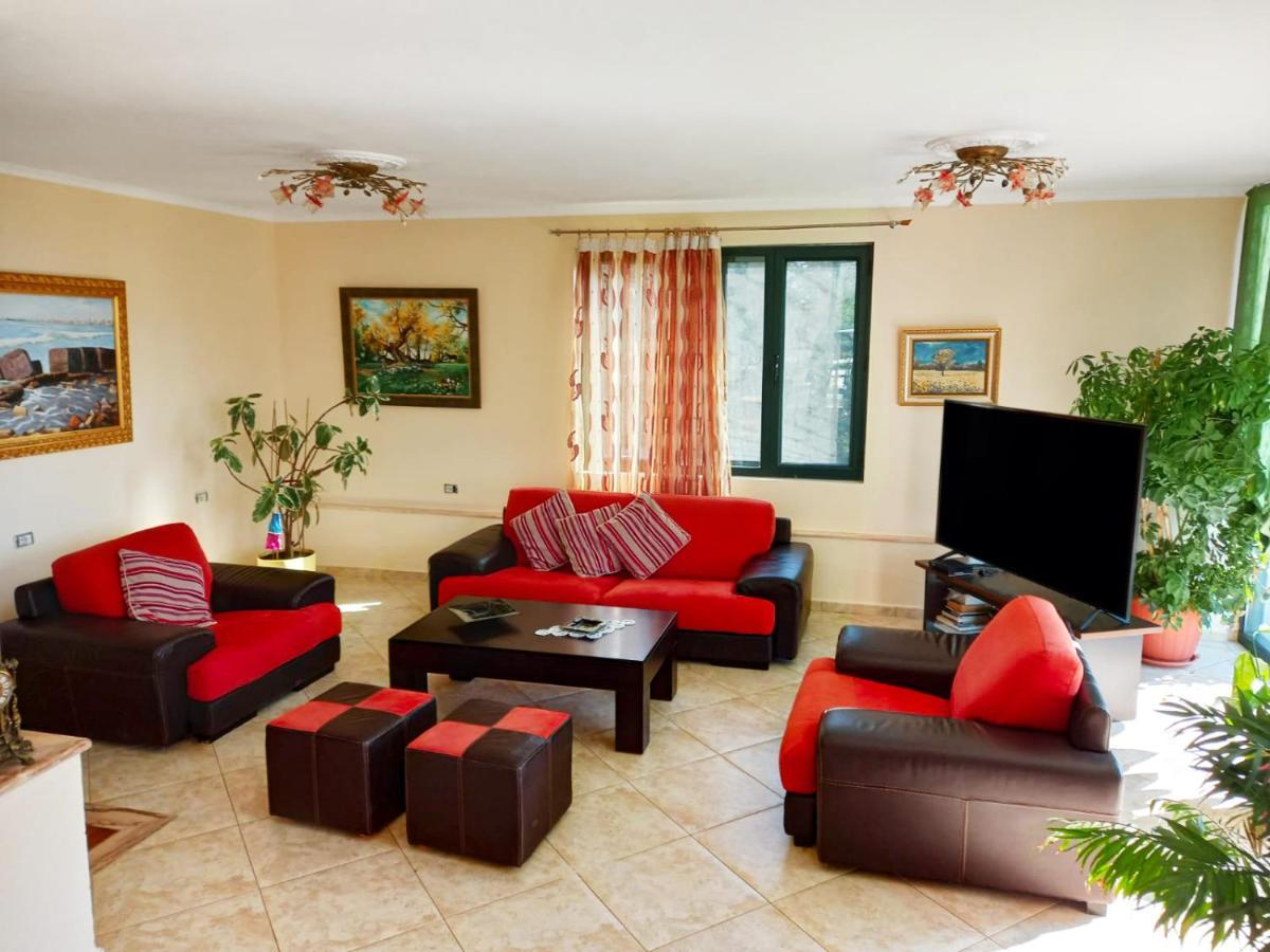 Family Beach Swimming Pool Villa Luanit Tragjas Exterior photo